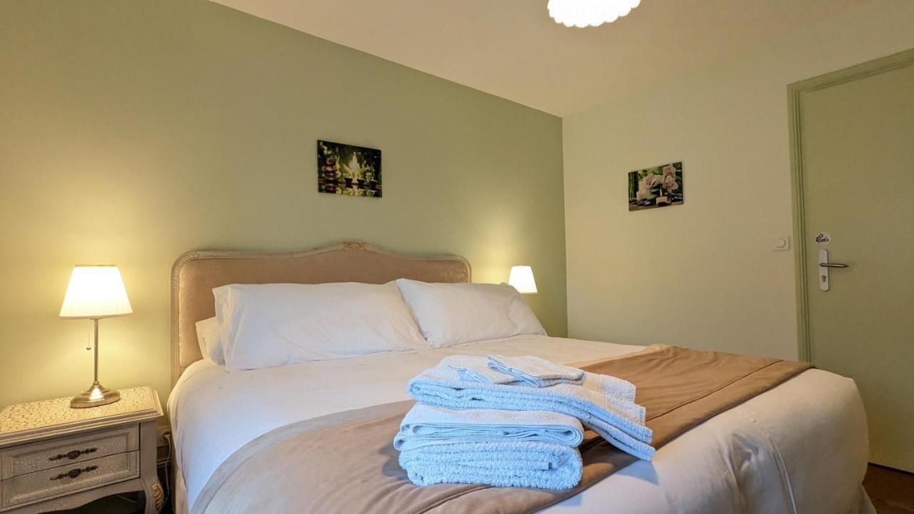Chambres D'Hotes Cascarot Lechatelet Exterior photo