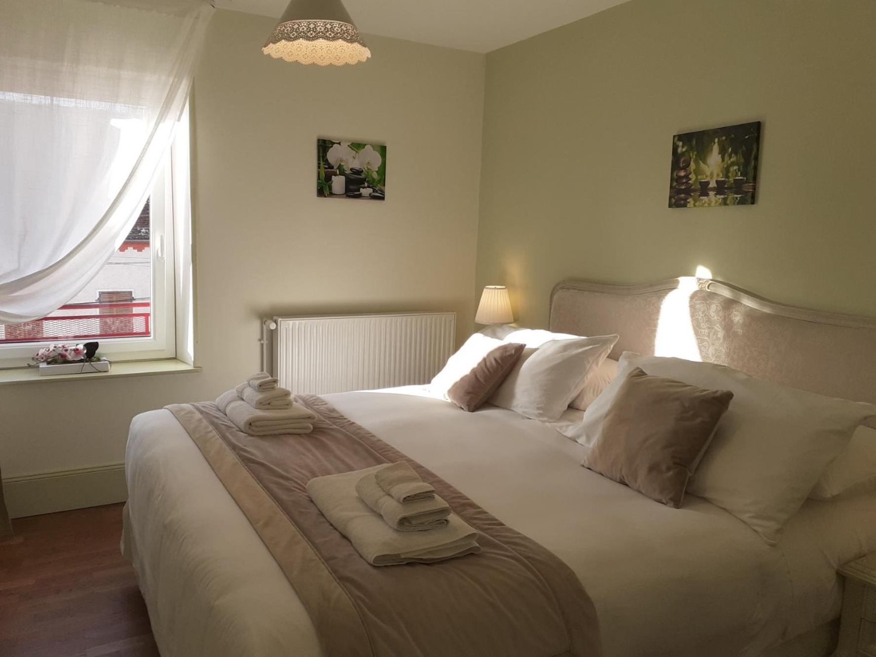 Chambres D'Hotes Cascarot Lechatelet Exterior photo